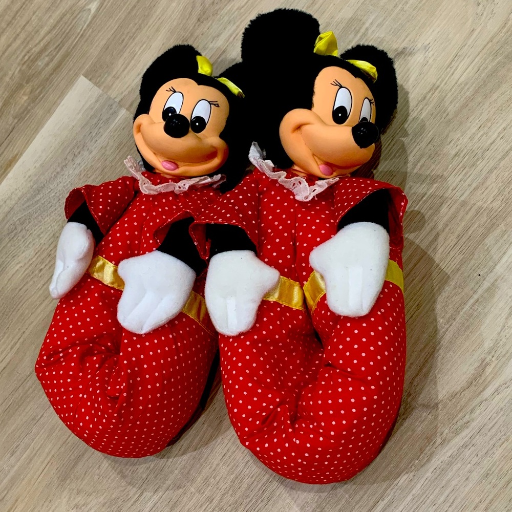 Disney Vintage Minnie Mouse Slippers // Women’s size 6/6.5